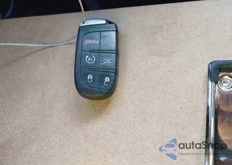 2015 Jeep Grand Cherokee Limited из США, поврежденный, VIN 1C4RJEBM2FC906630